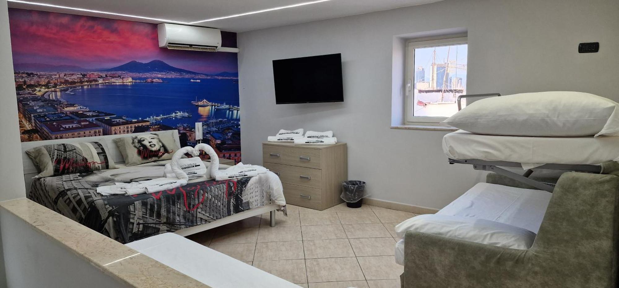 Fashion House Napoli Apartment ภายนอก รูปภาพ
